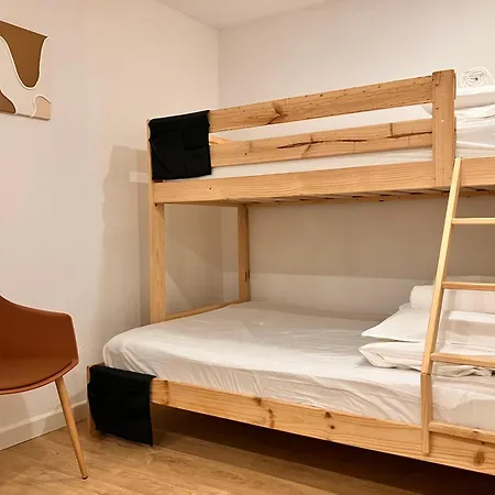 Boogalow Hostel-3